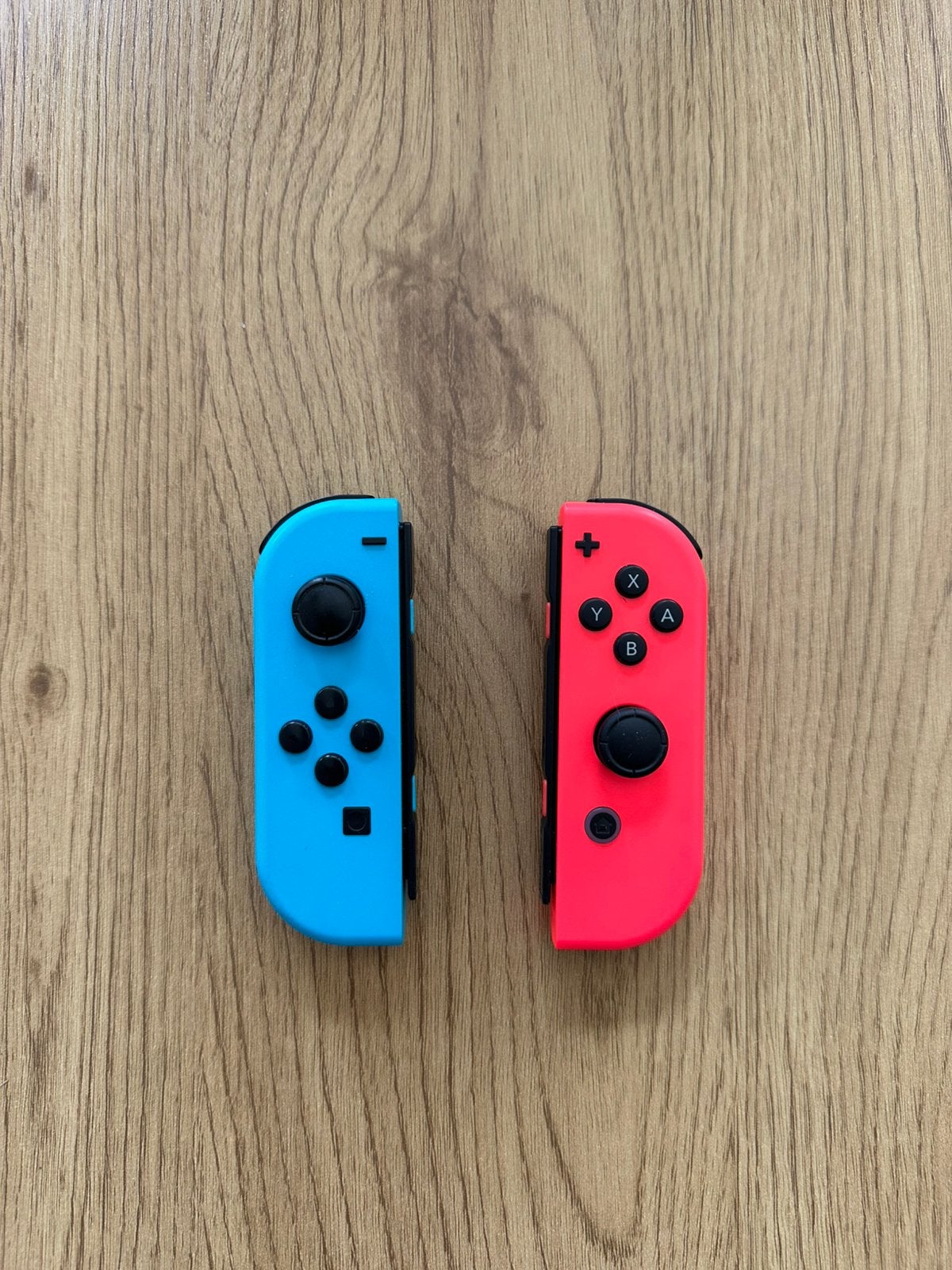 Nintendo Switch Joycons (met stick drift), Games en Spelcomputers, Spelcomputers | Nintendo Consoles | Accessoires, Ophalen, Zo goed als nieuw