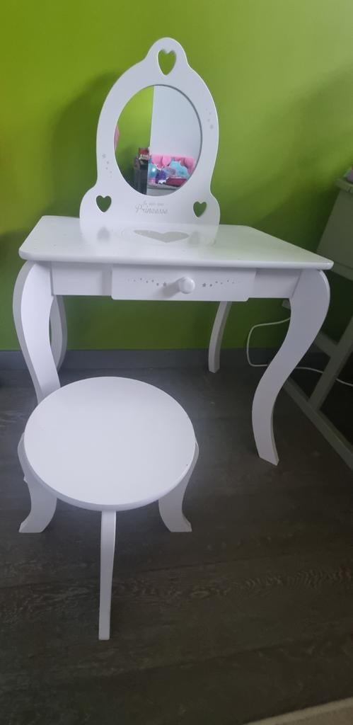 Make up tafeltje, Huis en Inrichting, Ophalen