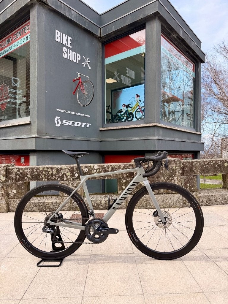 Canyon Ultimate CF SL 8 Disc Di2 2023, Ophalen, Zo goed als nieuw, Carbon, Overige merken