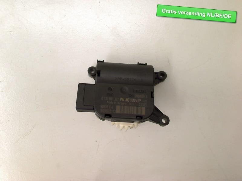 ACTIONNEUR MOTEUR VOLET CHAUFFAGE TT (8J3) (1K1907511D), Robert Bosch AG, Audi, Utilisé, Robert-Bosch-Allee 1
74232  Abstatt, DE