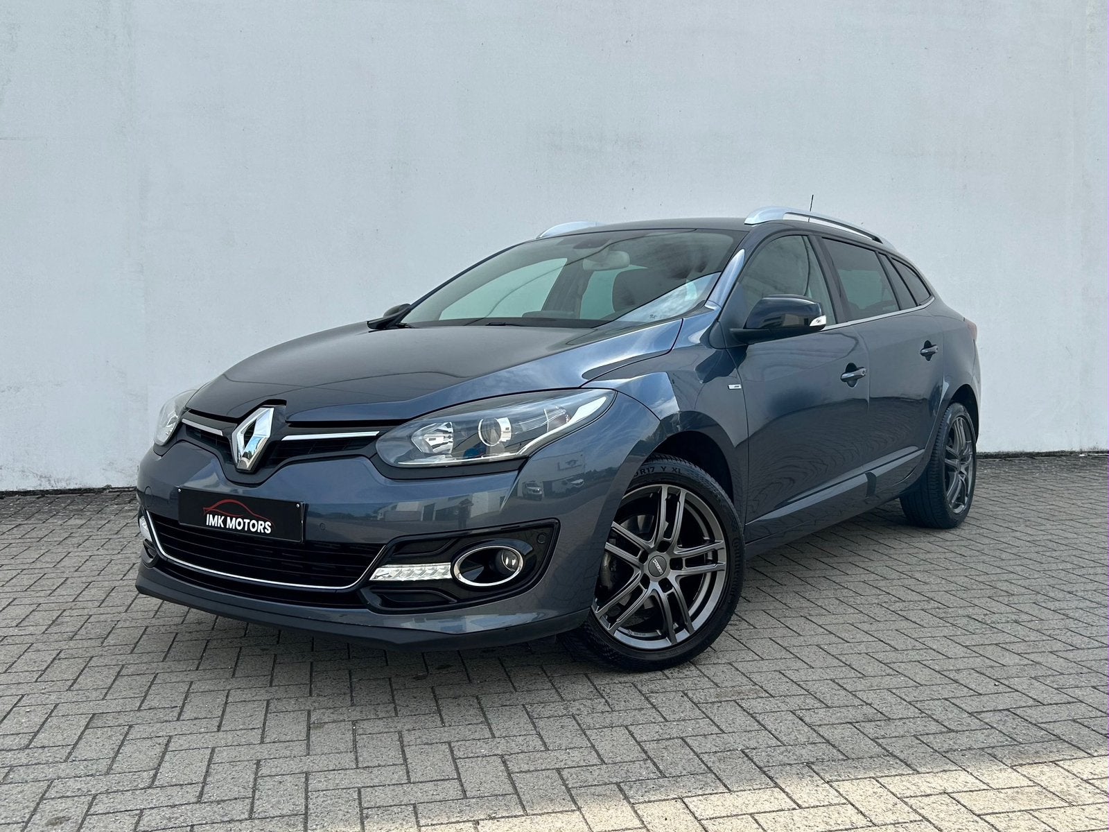 RENAULT MÉGANE GrandTour 1.5 dCi 2016 EURO 6b (MET GARANTIE), Auto's, Automaat, https://public.car-pass.be/vhr/b019c110-32d8-4d96-a73b-c8c64a53755f