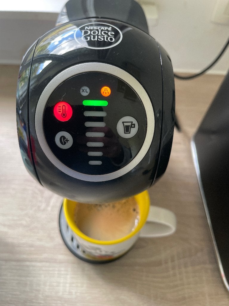 Nescafé Dolce Gusto van DeLonghi, Ophalen, Gebruikt, Koffiemachine, 2 tot 4 kopjes