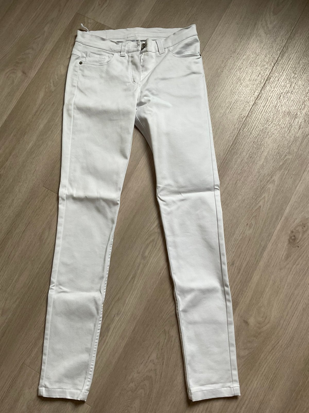 Pantalon blanc, 7 jours, Enlèvement ou Envoi, Comme neuf