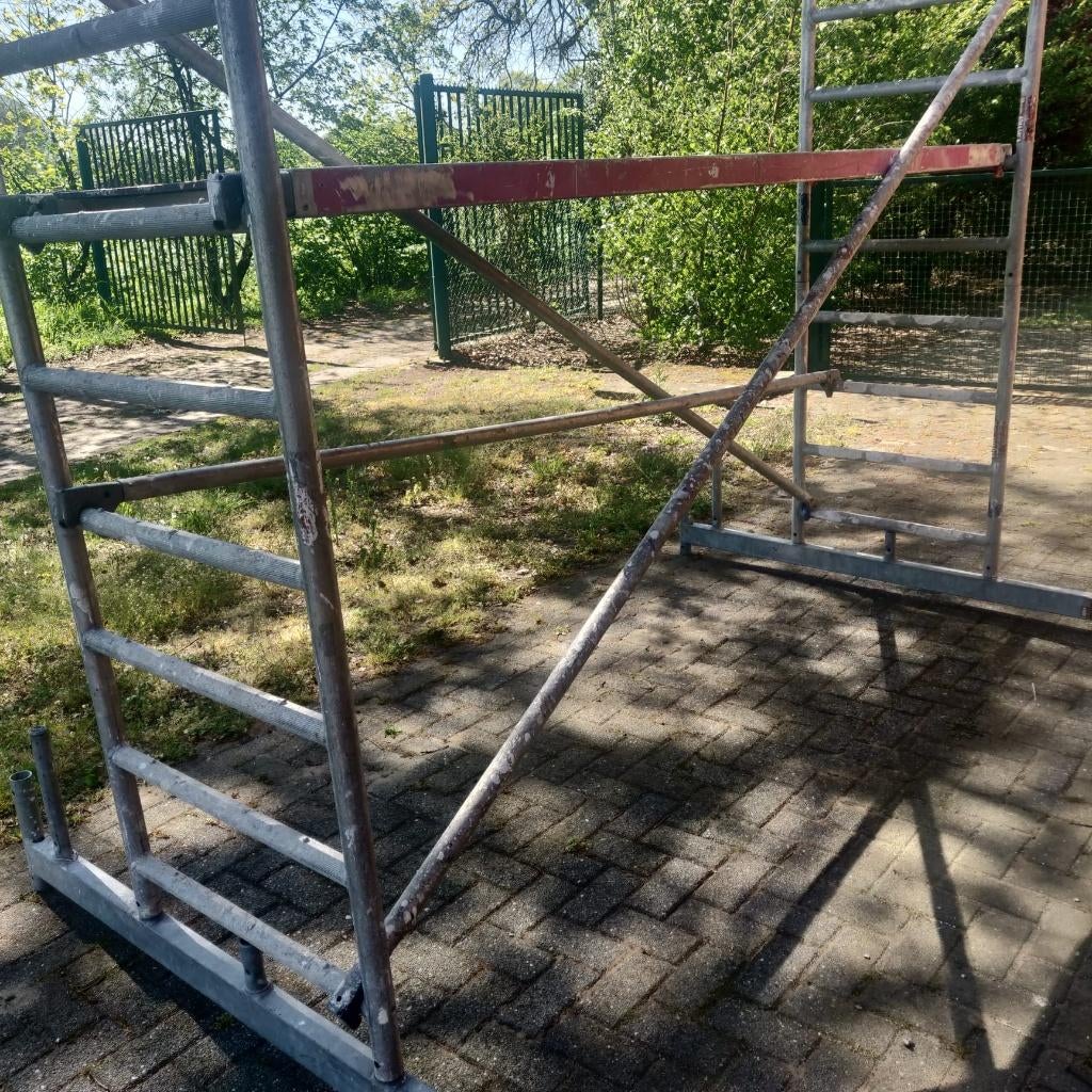 layer steiger, Doe-het-zelf en Bouw, Ophalen, Gebruikt