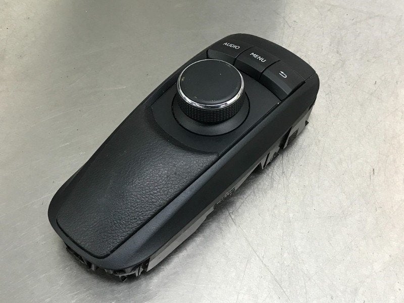 ORDINATEUR MULTIMEDIA Lexus CT 200h (|8478076150|), Utilisé, Lexus