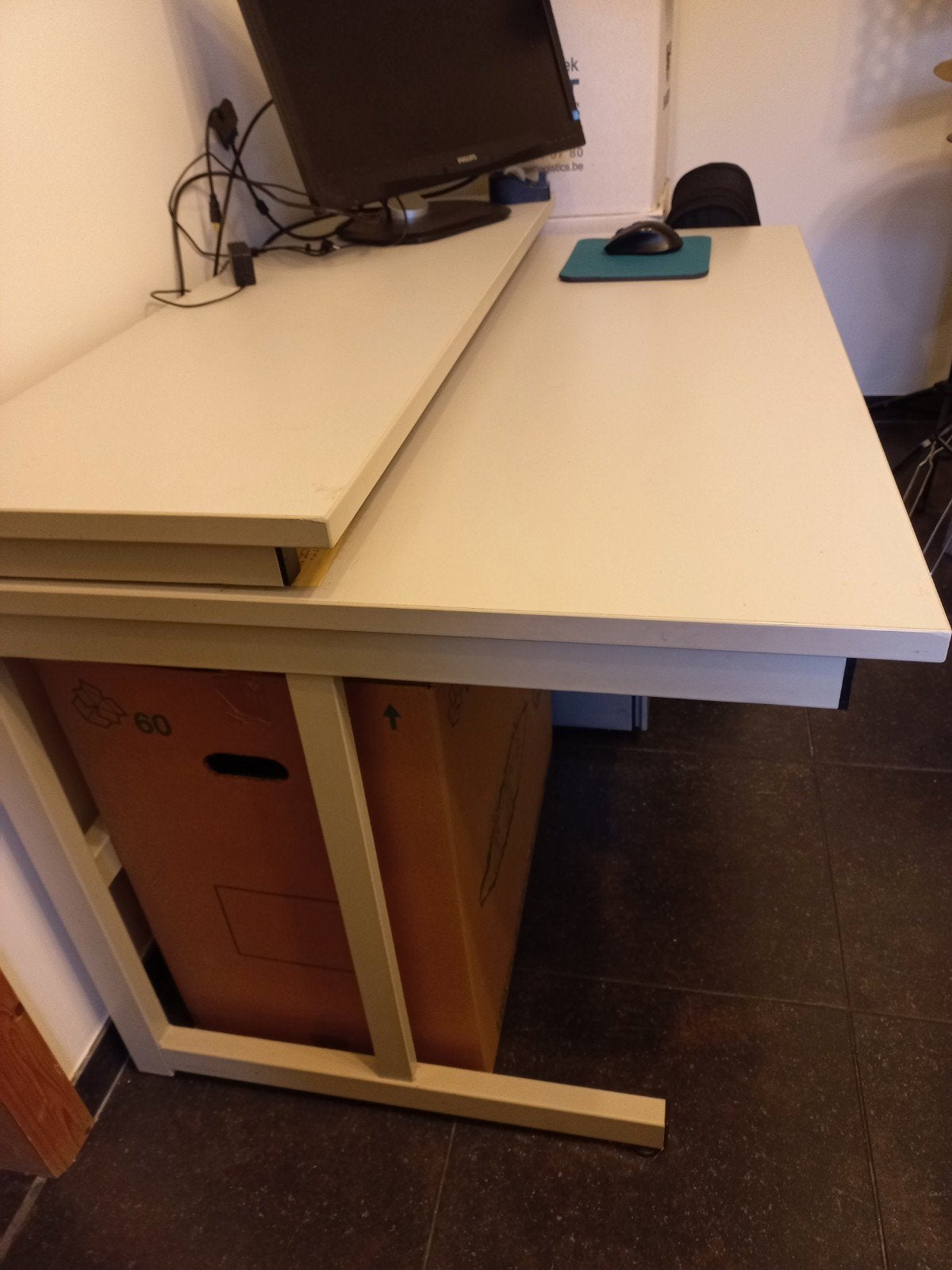 Stevige bureau, Maison & Meubles, Enlèvement, Gris