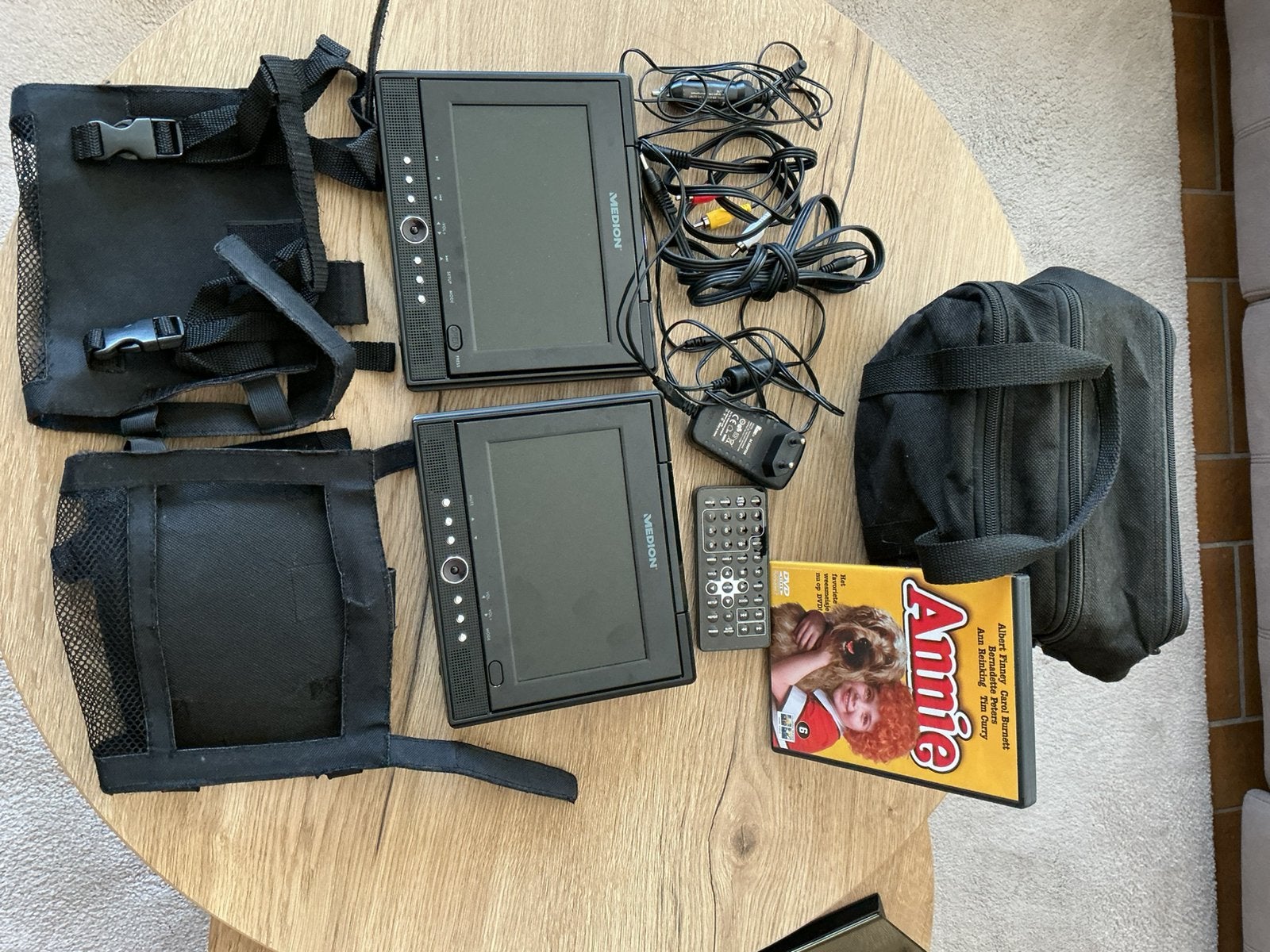 Draagbare dvd speler Medion met 2 schermen, Ophalen, Gebruikt, Dvd-speler