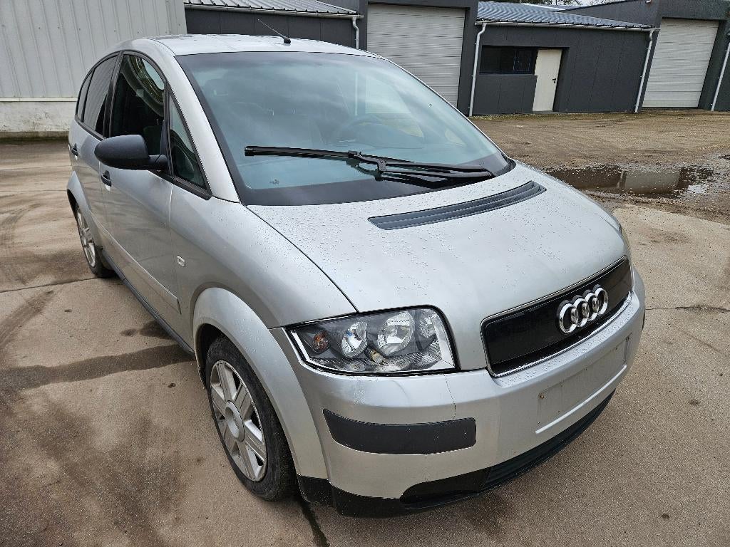 Audi A2 GOED LEZEN!!! 1.4 benzine, Autos, Argent ou Gris, Achat, Entreprise, Boîte manuelle