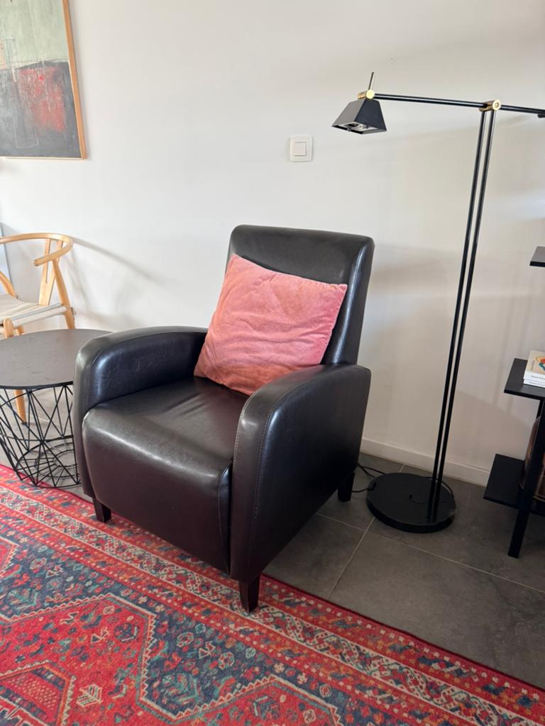 Fauteuil donker bruin leder, Ophalen, Zo goed als nieuw
