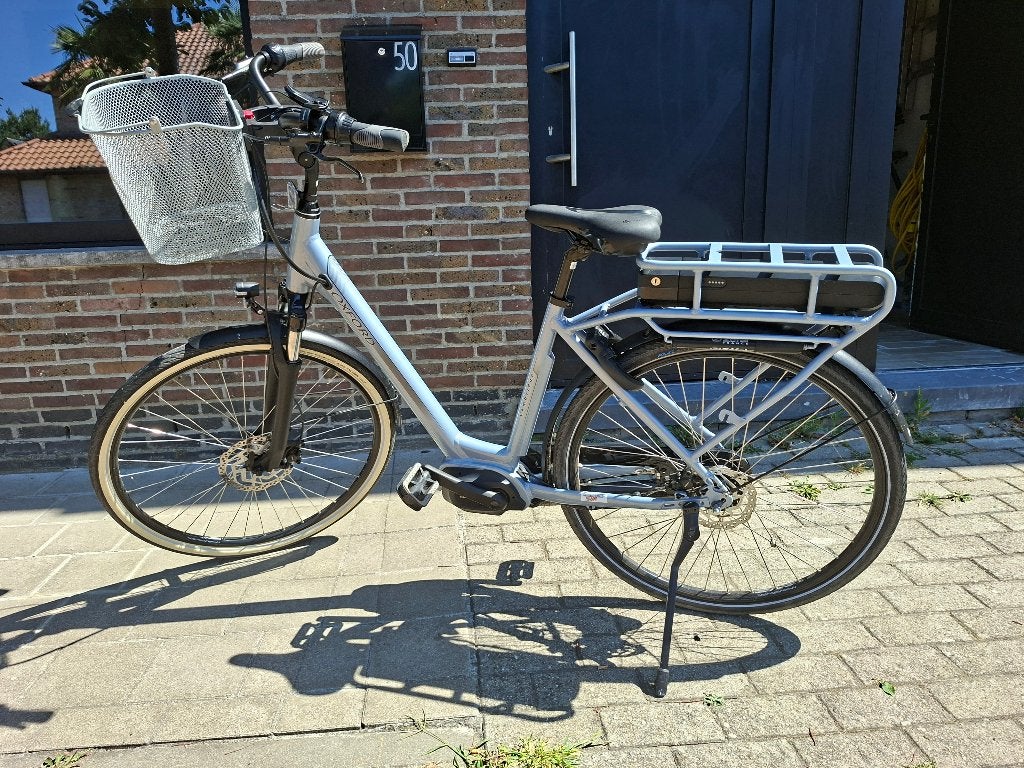 Elektrische fiets, Fietsen en Brommers, Elektrische fietsen, Zo goed als nieuw, 47 tot 51 cm, 50 km per accu of meer, Ophalen