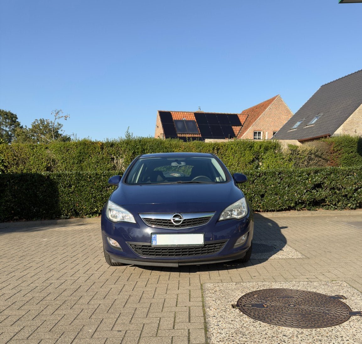 Opel Astra 1.4 essence 2011, Euro 5, Achat, ABS, Boîte manuelle