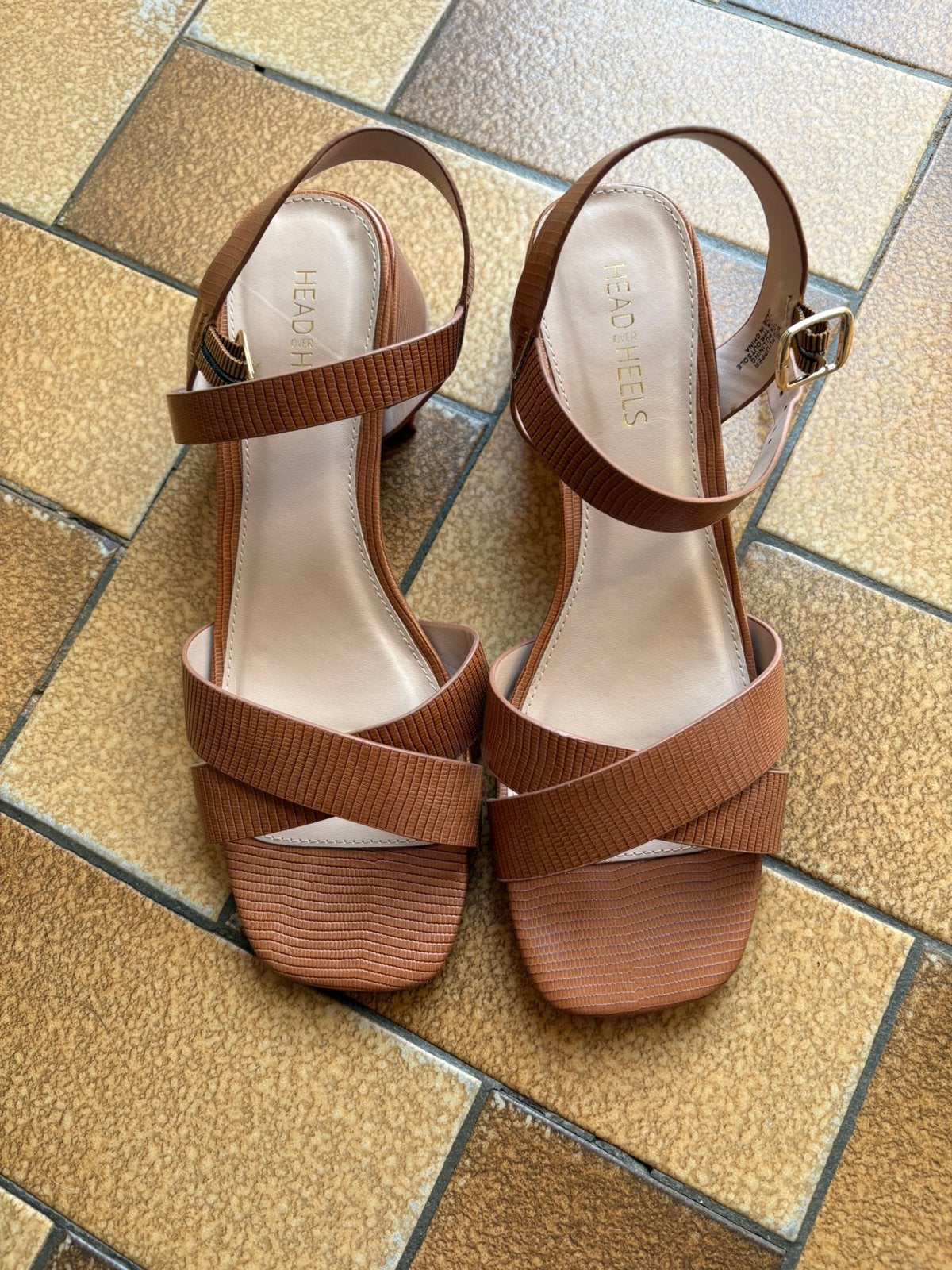 Sandalen, Ophalen of Verzenden, Zo goed als nieuw, Bruin, Schoenen met hoge hakken