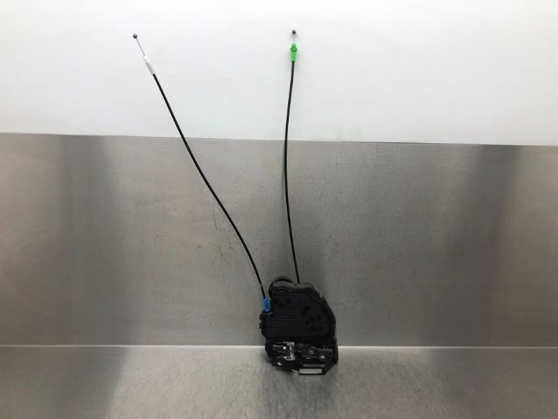 SERRURE DE PORTE RODS ARRIÈRE GAUCHE Toyota Auris (E18), Utilisé, Toyota