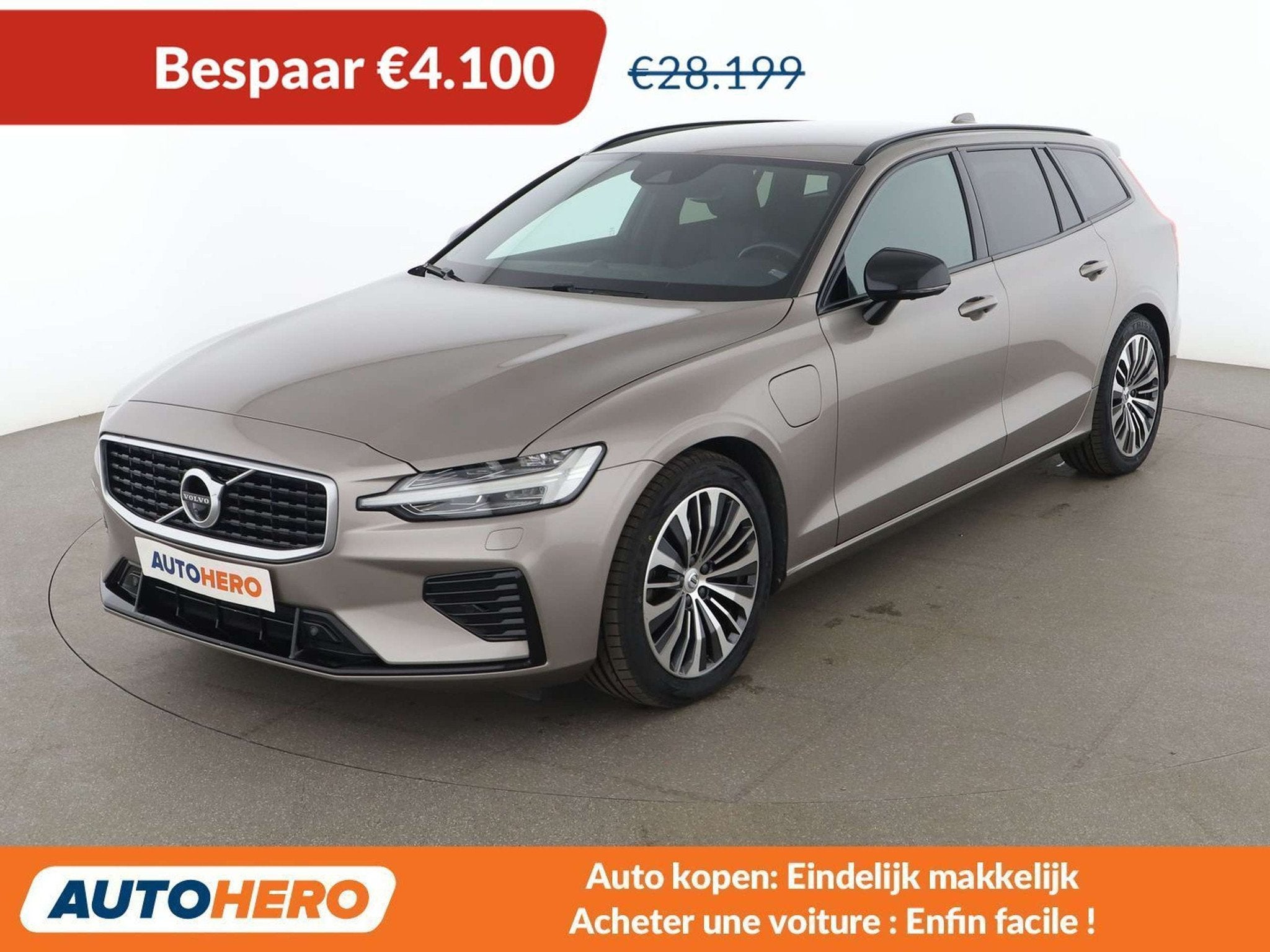Volvo V60 2.0 T8 Plug-in Hybrid R-Design AWD (bj 2020), Auto's, Automaat, Gebruikt, 1969 cc, Leder