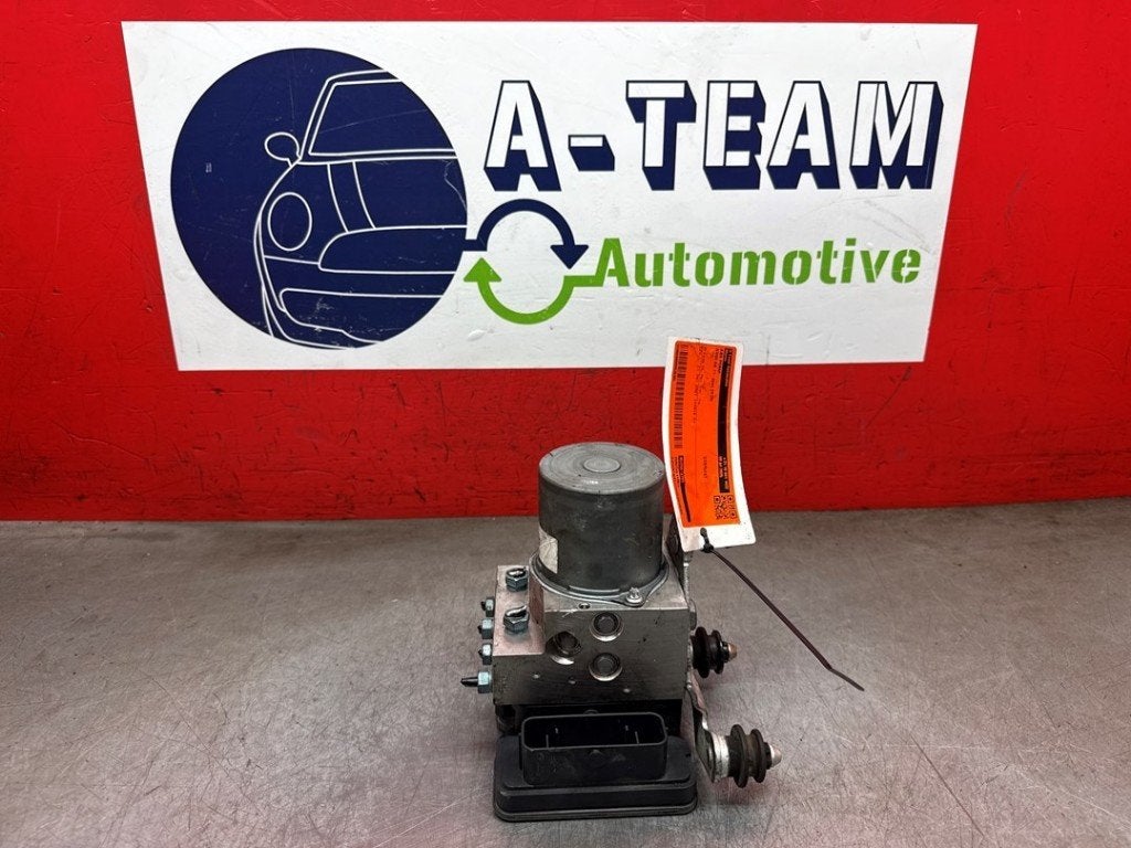 BLOC ABS (FREINS ANTI-BLOCAGE) Audi A6 Avant (C7), Auto-Union-Straße  1,
85057  Ingolstadt, DE, Info@audi.de, Audi, Utilisé