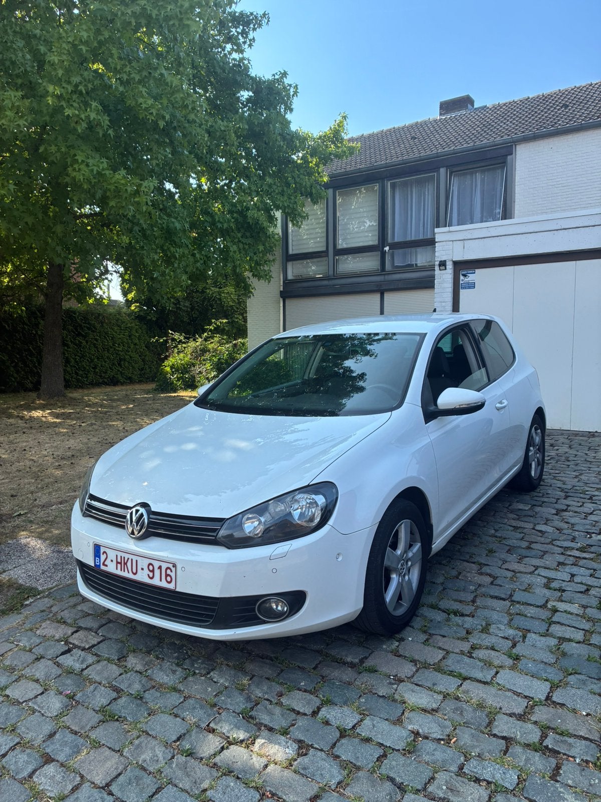 Volkswagen golf 6 1.6 TDI automaat, Auto's, Automaat, Stof, Zwart, Wit