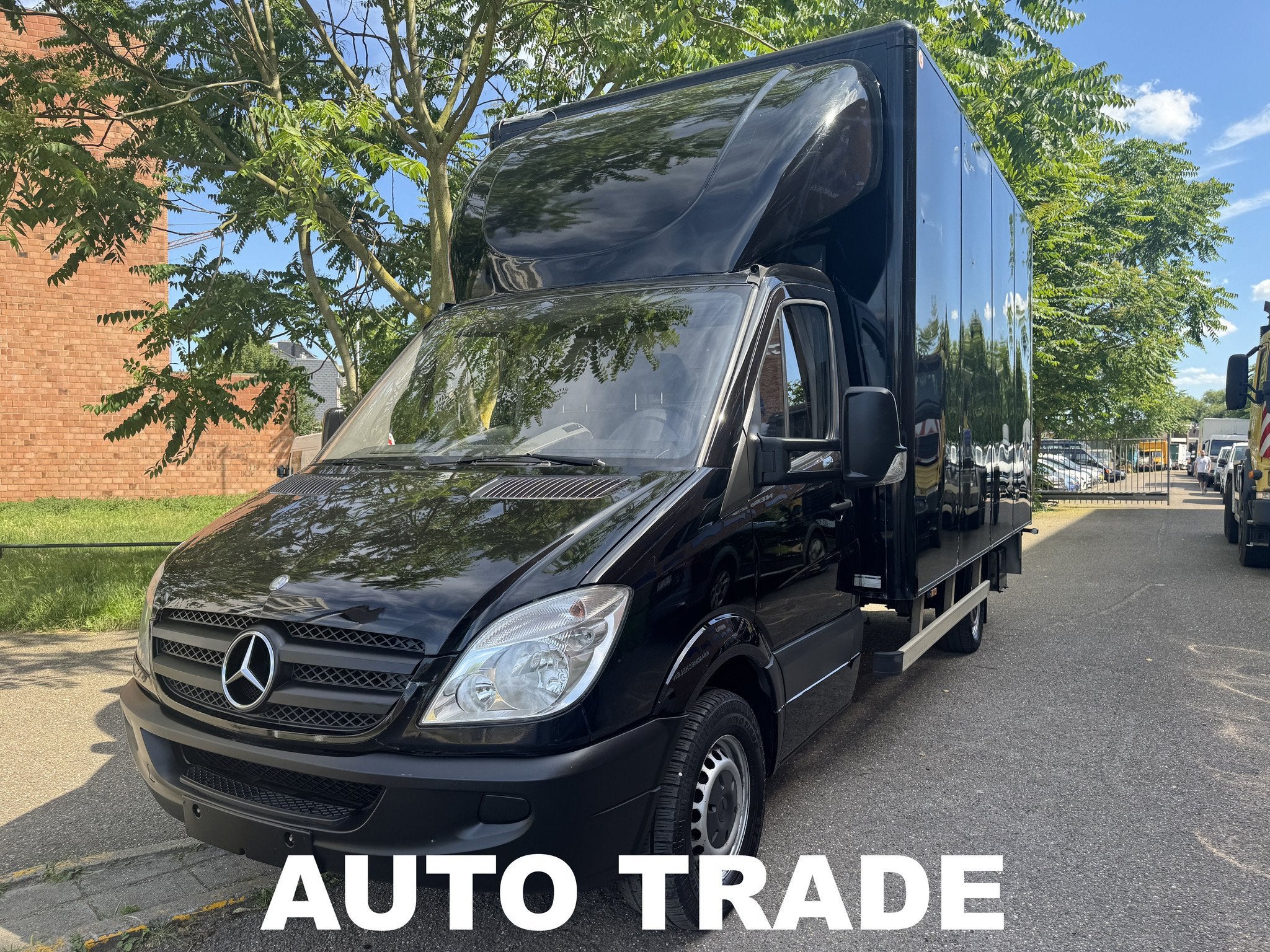 Mercedes-Benz Sprinter 2.2D | Automaat | Bak + lift | Keurin, Automaat, Euro 5, Achterwielaandrijving, Gebruikt
