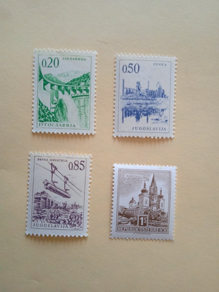 Lot de 4 timbres neufs d'autriche, Ophalen of Verzenden, Postfris