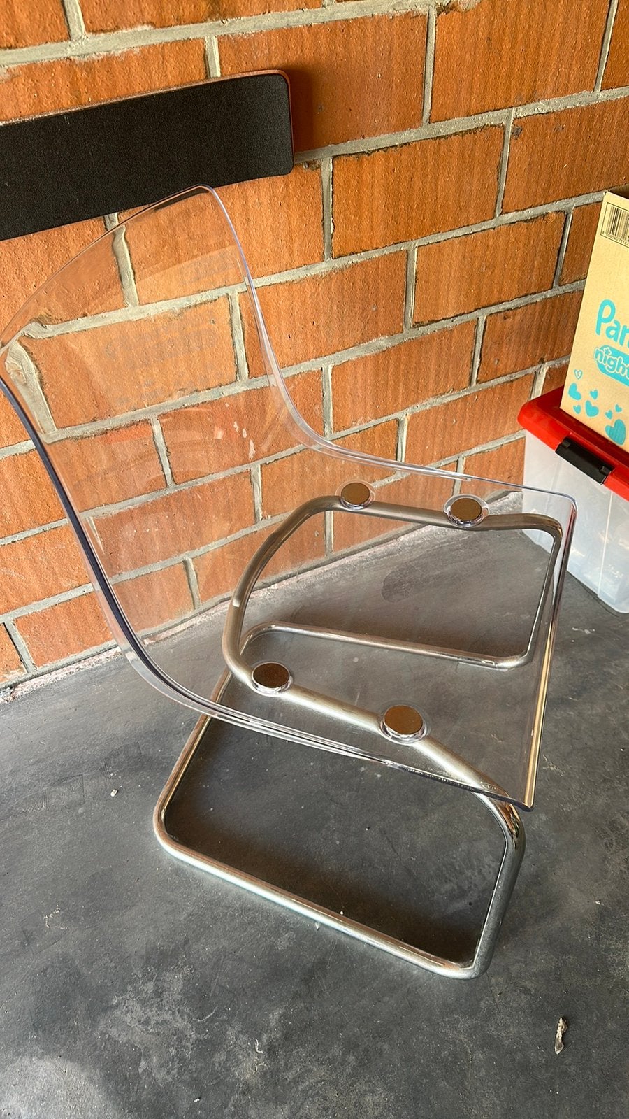 Stoelen, Fietsen en Brommers, Ophalen, Zo goed als nieuw