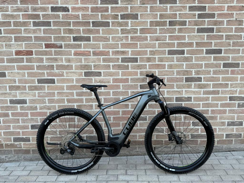 Vélo électrique Cube Reaction Hybrid Pro 625 2022, Fietsen en Brommers, Elektrische fietsen, Gebruikt, Cube, 51 tot 55 cm, 50 km per accu of meer