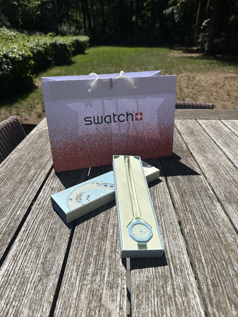 application Swatch X, Neuf, Enlèvement ou Envoi, Swatch, Autres matériaux