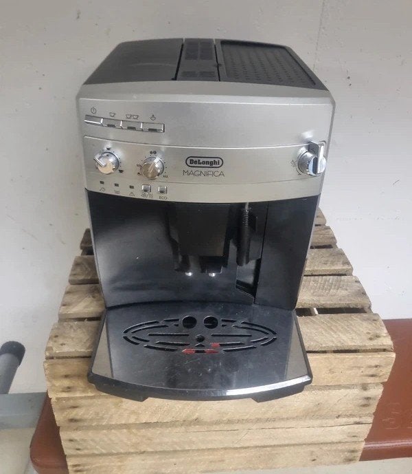 Machine a cafe delonghi, Elektronische apparatuur, Koffiezetapparaten, Gemalen koffie, Koffiebonen, Ophalen