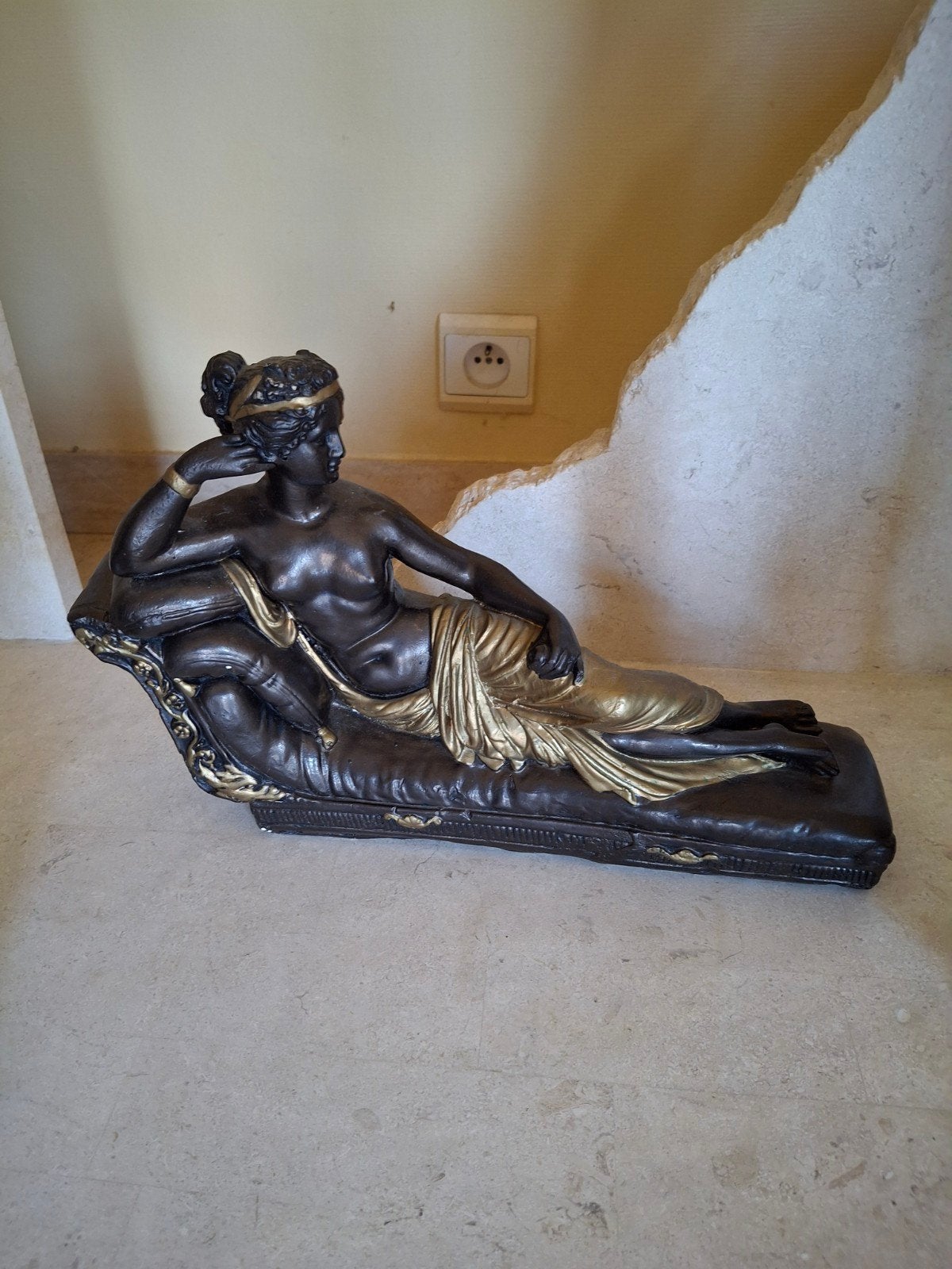Egyptisch beeldje, Ophalen