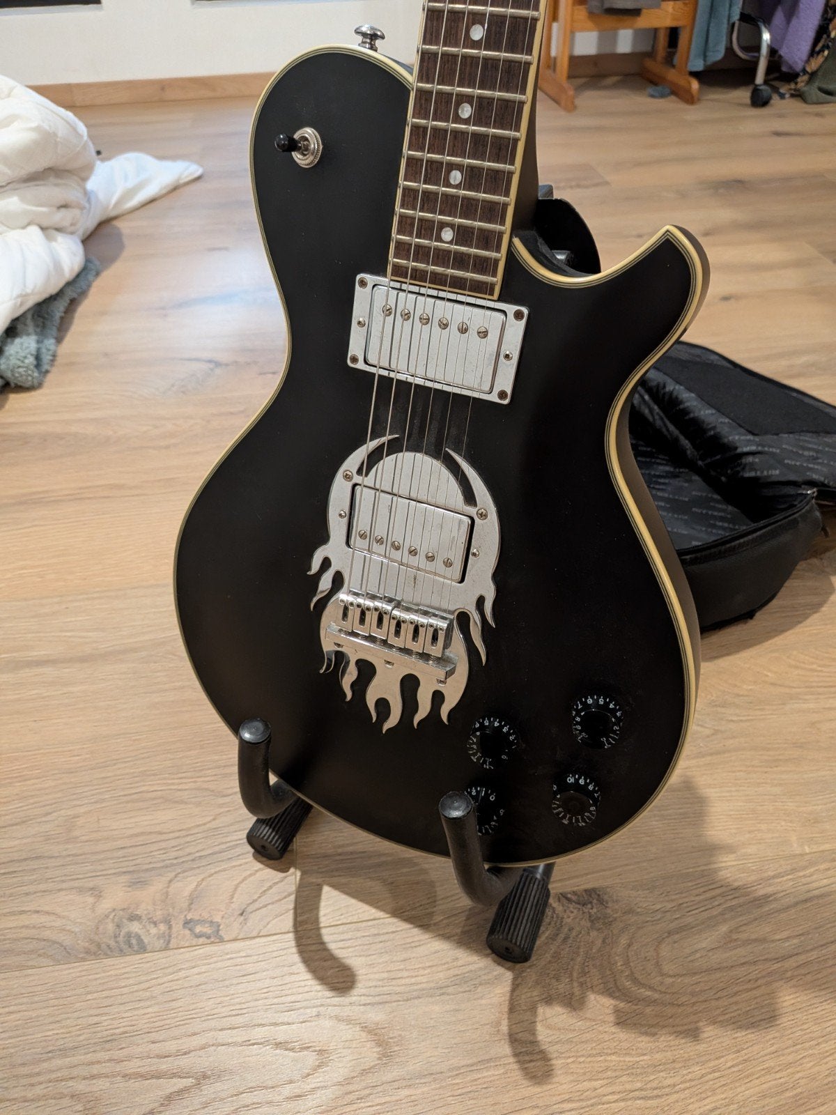 Complete elektrische gitaarset – Michael Kelly gitaar, Muziek en Instrumenten, Ophalen