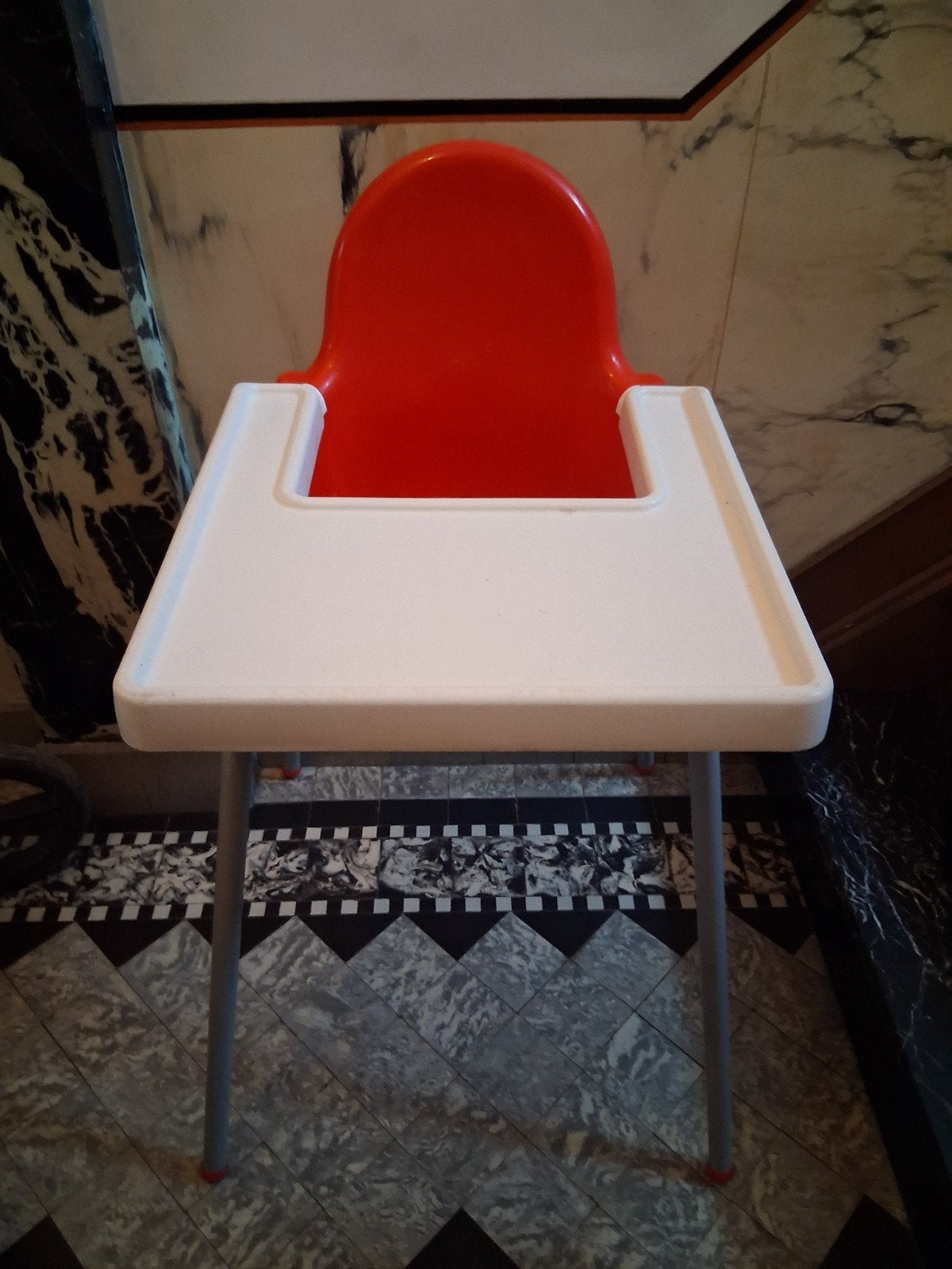 Kinderstoel Ikea (rood), Ophalen
