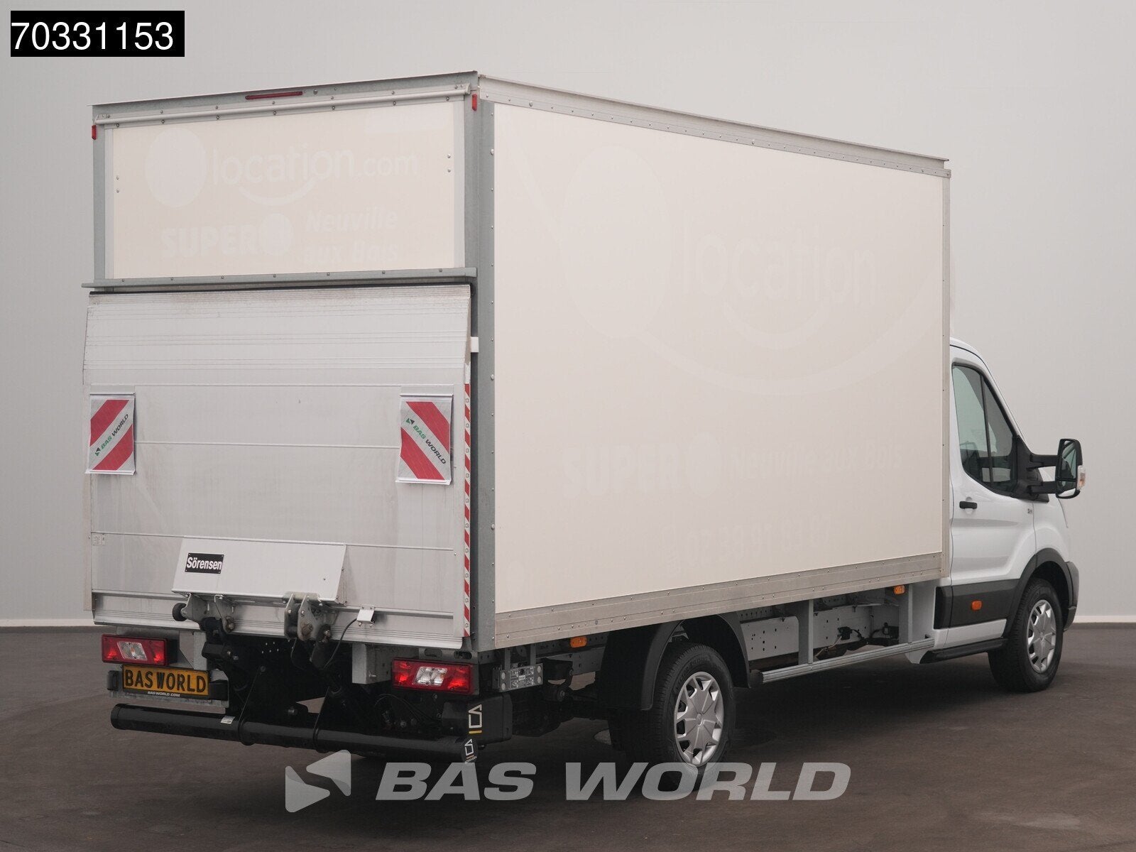 Ford Transit 130pk Laadklep Bakwagen Airco Cruise Euro6 Meub, Autos, Achat, Euro 6, Entreprise, Boîte manuelle