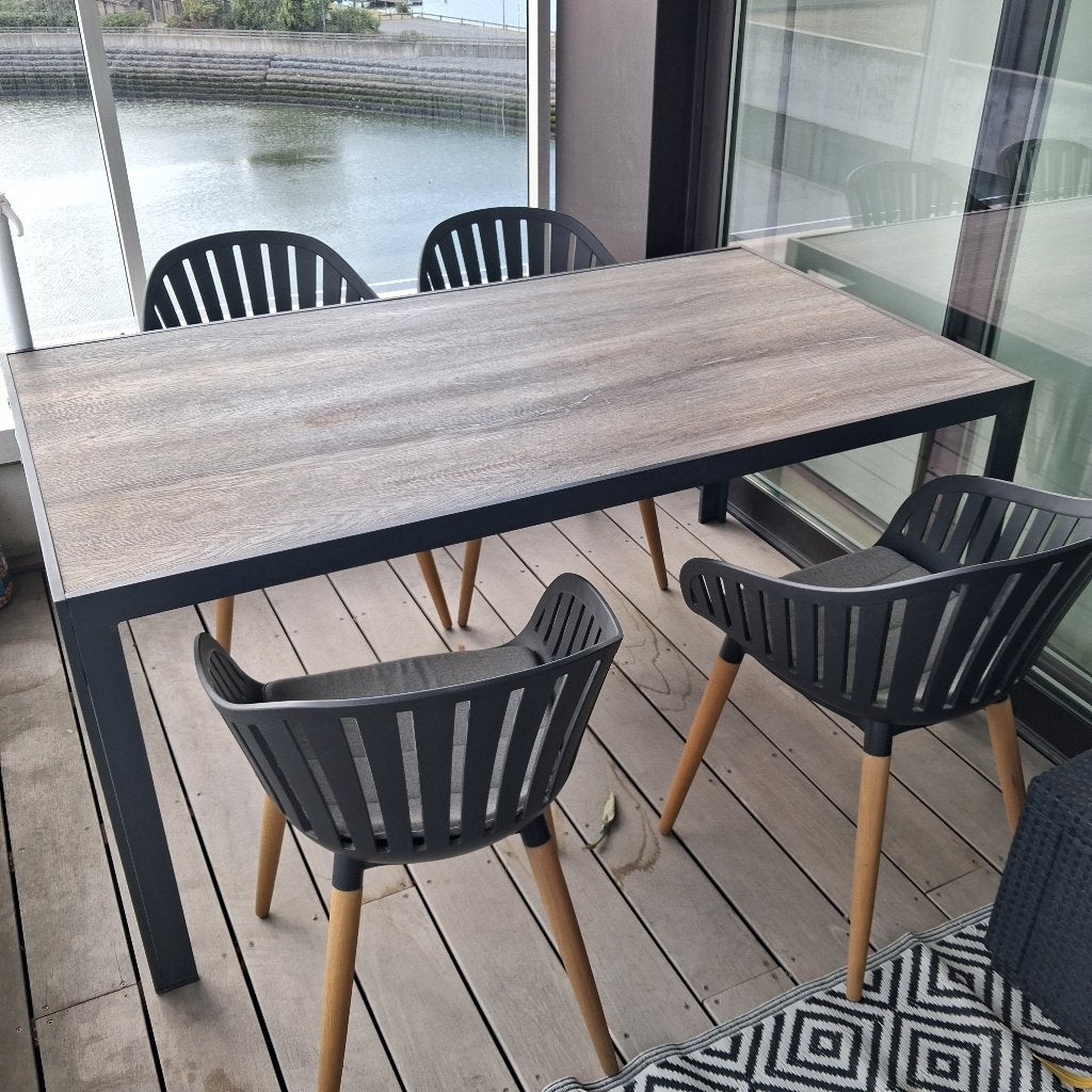 Tafel, Ophalen, 50 tot 100 cm, 150 tot 200 cm, Vier personen
