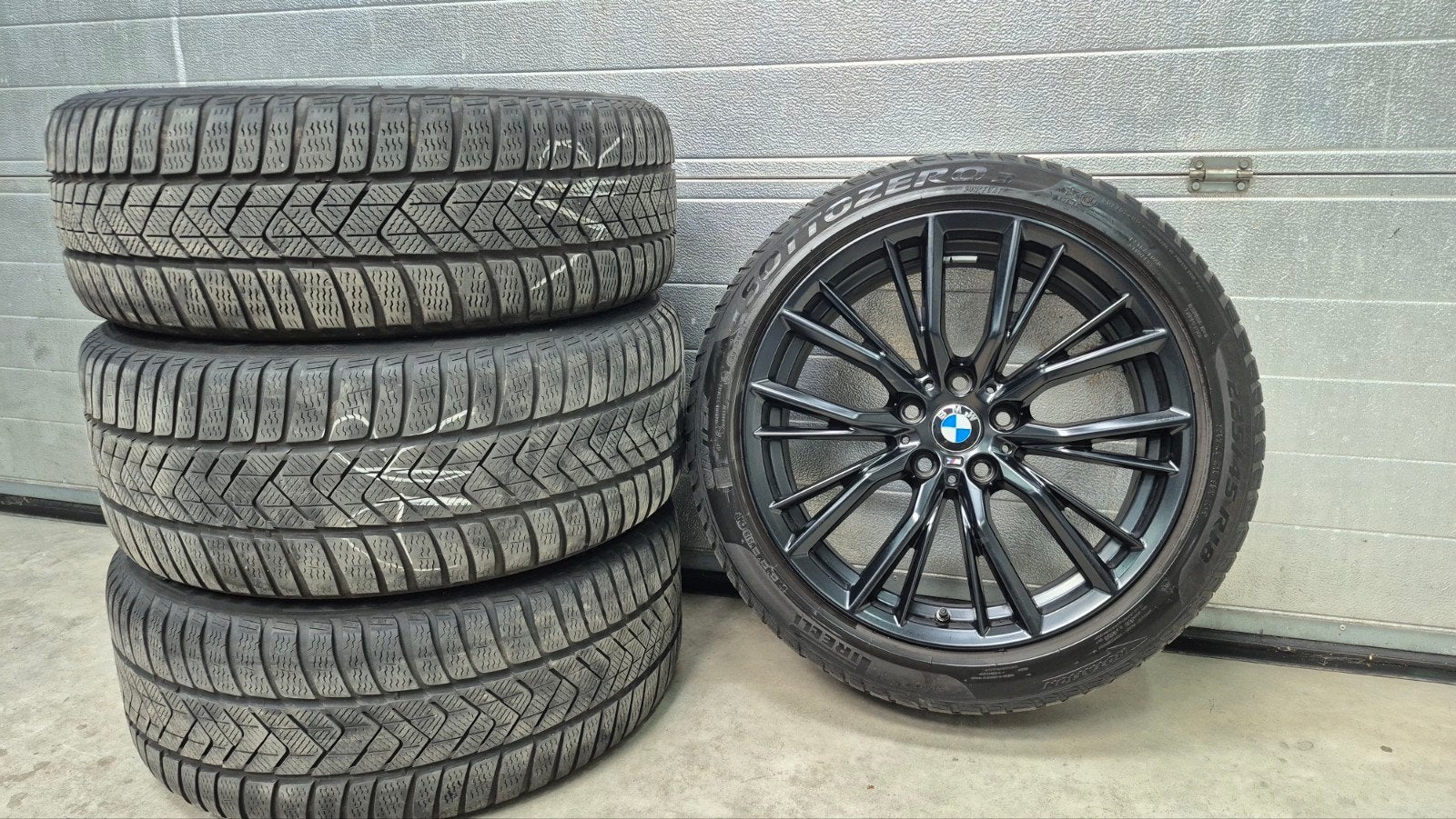 BMW 3SERIE G20 G21 18 inch 796M Breedset Velgen Winterbanden, Auto-onderdelen, 18 inch, Gebruikt, Banden en Velgen, Personenwagen