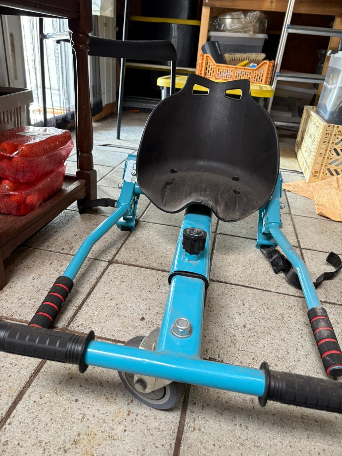Een hovenboard te koop met zitje, Ophalen, Zo goed als nieuw
