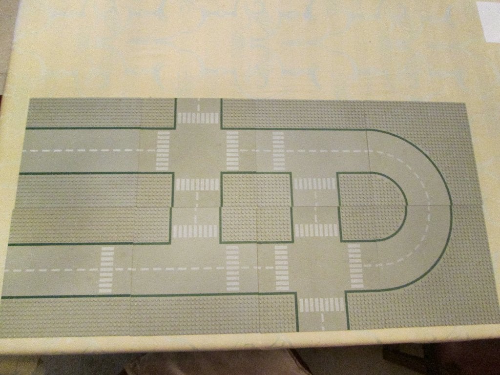 Lego; 8 grijze grondplaten met straten ,bochten en kruising, Ophalen of Verzenden, Gebruikt, Grondplaat, Lego