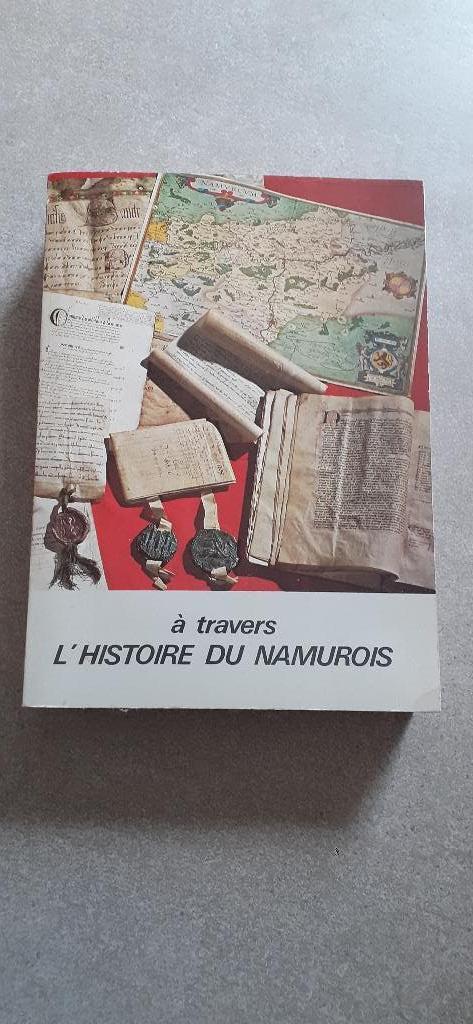 A travers l'Histoire du Namurois, Ophalen of Verzenden, Zo goed als nieuw