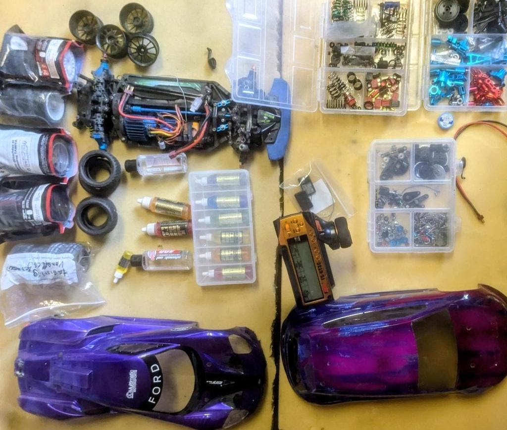 Tamiya TT02 zender , lipo , lader  + zeer veel opties, Elektro, Ophalen of Verzenden, Zo goed als nieuw, Schaal 1:10