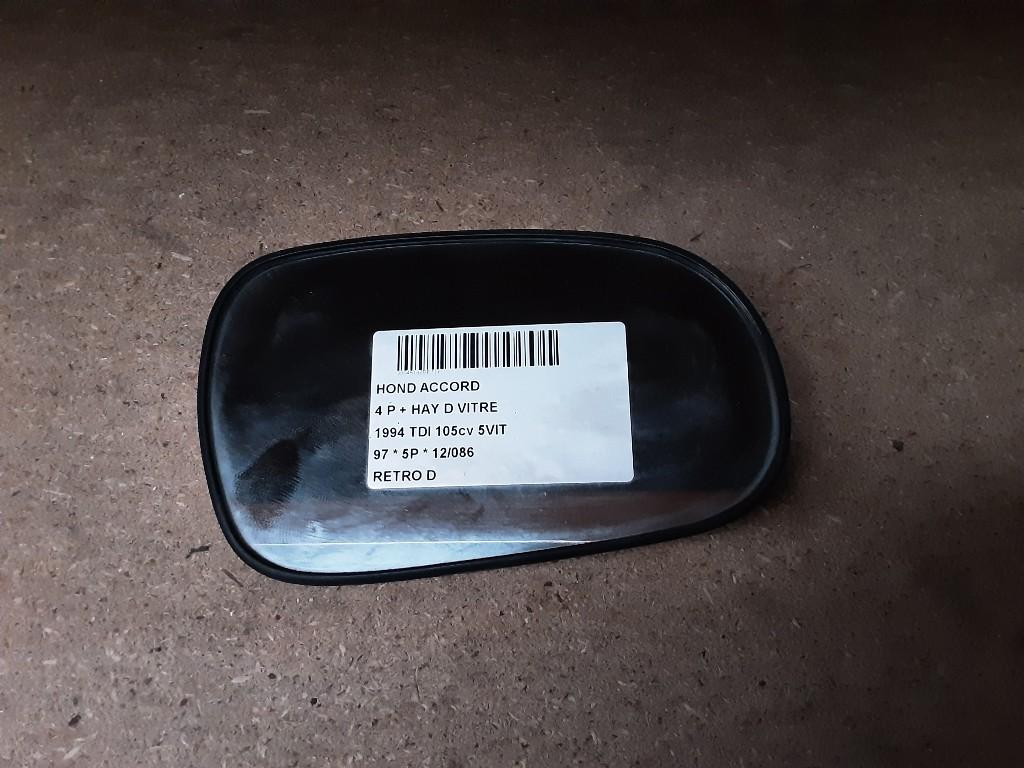 SPIEGEL RECHTS Honda Accord (CE7 / 8/9; CF1), Auto-onderdelen, Spiegels, Honda, Gebruikt, Mevr. I. Hauben, Rue de l'Espoir 34 34
4030  GRIVEGNÉE, BE