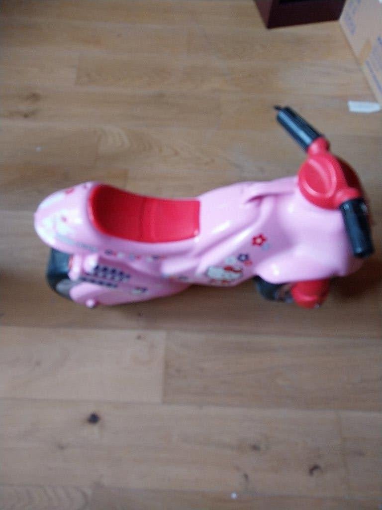 Trotteur moto Hello Kitty, Ophalen, Gebruikt