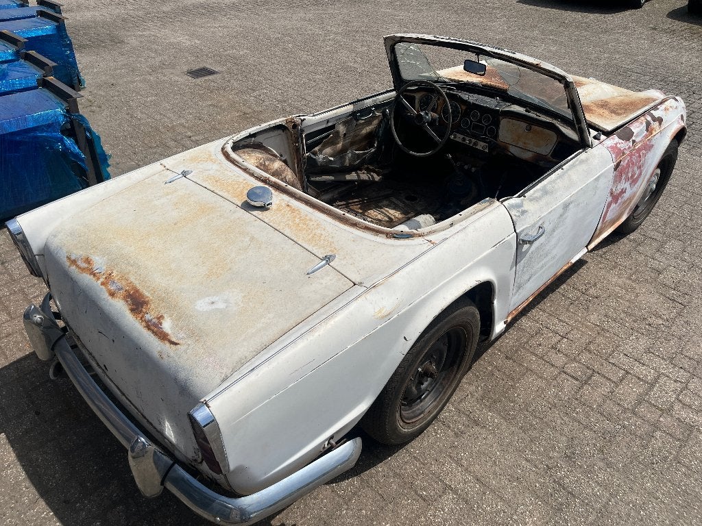 Triumph TR4 overdrive 1963 | restauratieproject uit Arizona, Auto's, Achterwielaandrijving, Zwart, 4 cilinders, Cabriolet