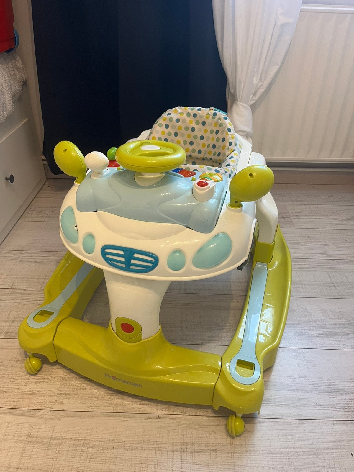 Trotteur pour enfants, Enfants & Bébés, Enlèvement, Comme neuf