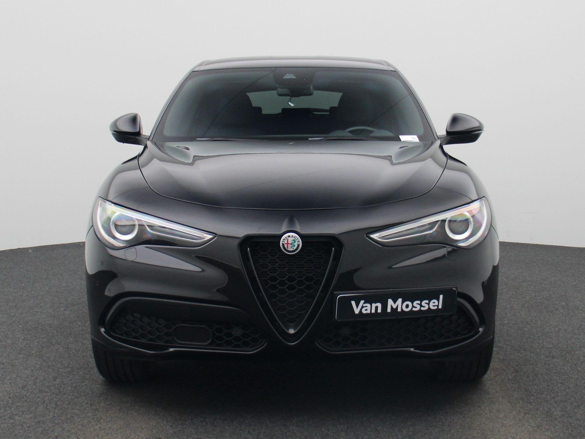 Alfa Romeo Stelvio 2.0 200 Sprint AWD LEF | NAVI | LEDER | C, Auto's, https://public.car-pass.be/vhr/e892f9f6-c451-4ffd-8209-0c0051985840