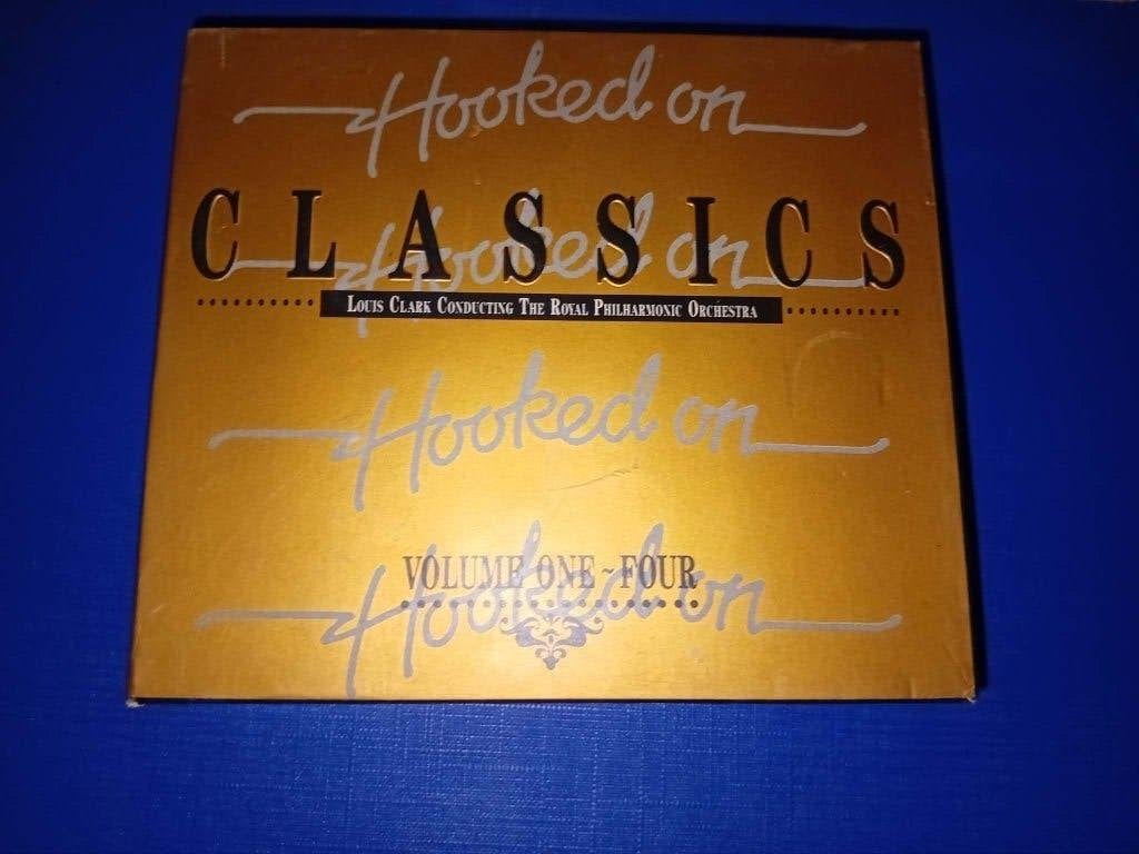 4 delige cd box classics hooked on, Ophalen of Verzenden, Zo goed als nieuw, Overige typen, Inclusief boekje