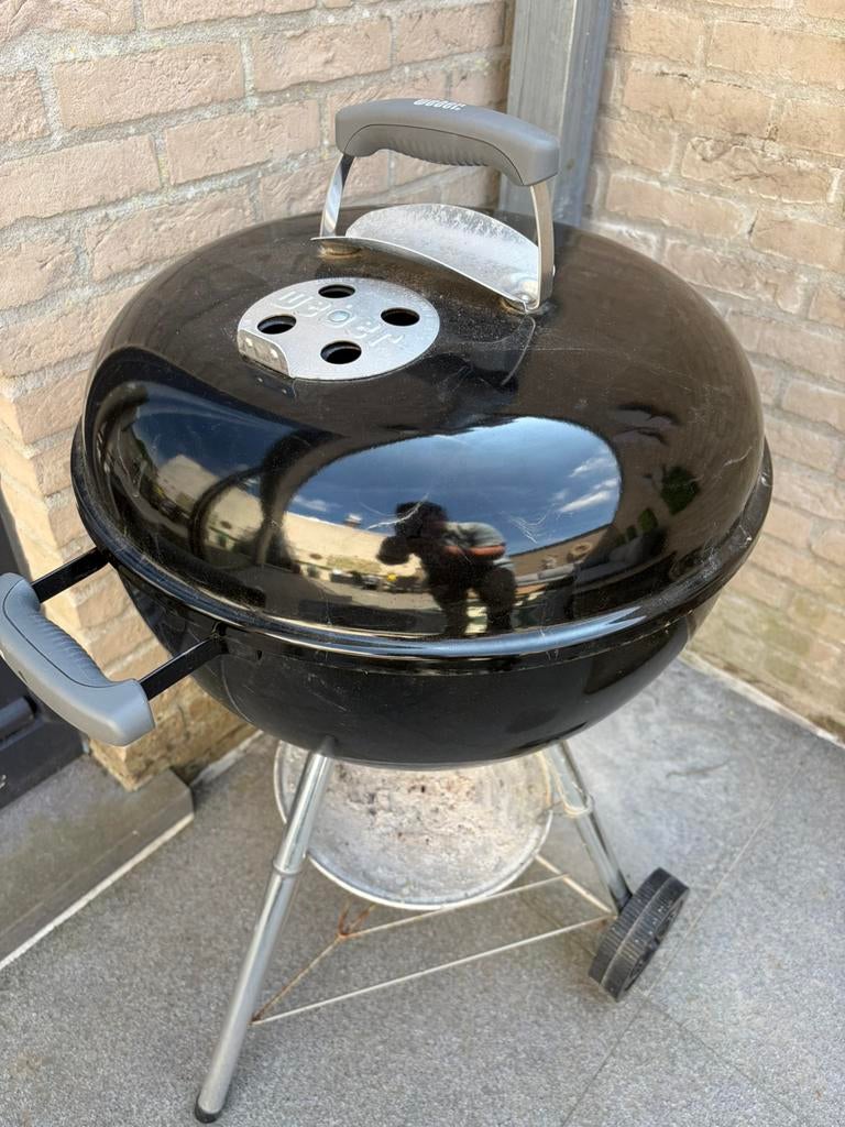 Weber Original Barbecue Kettle 57cm, Ophalen, Gebruikt, Met accessoires
