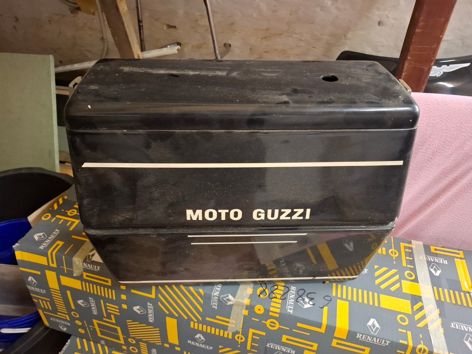 Guzzi t3 zijkoffer, Motoren, Ophalen