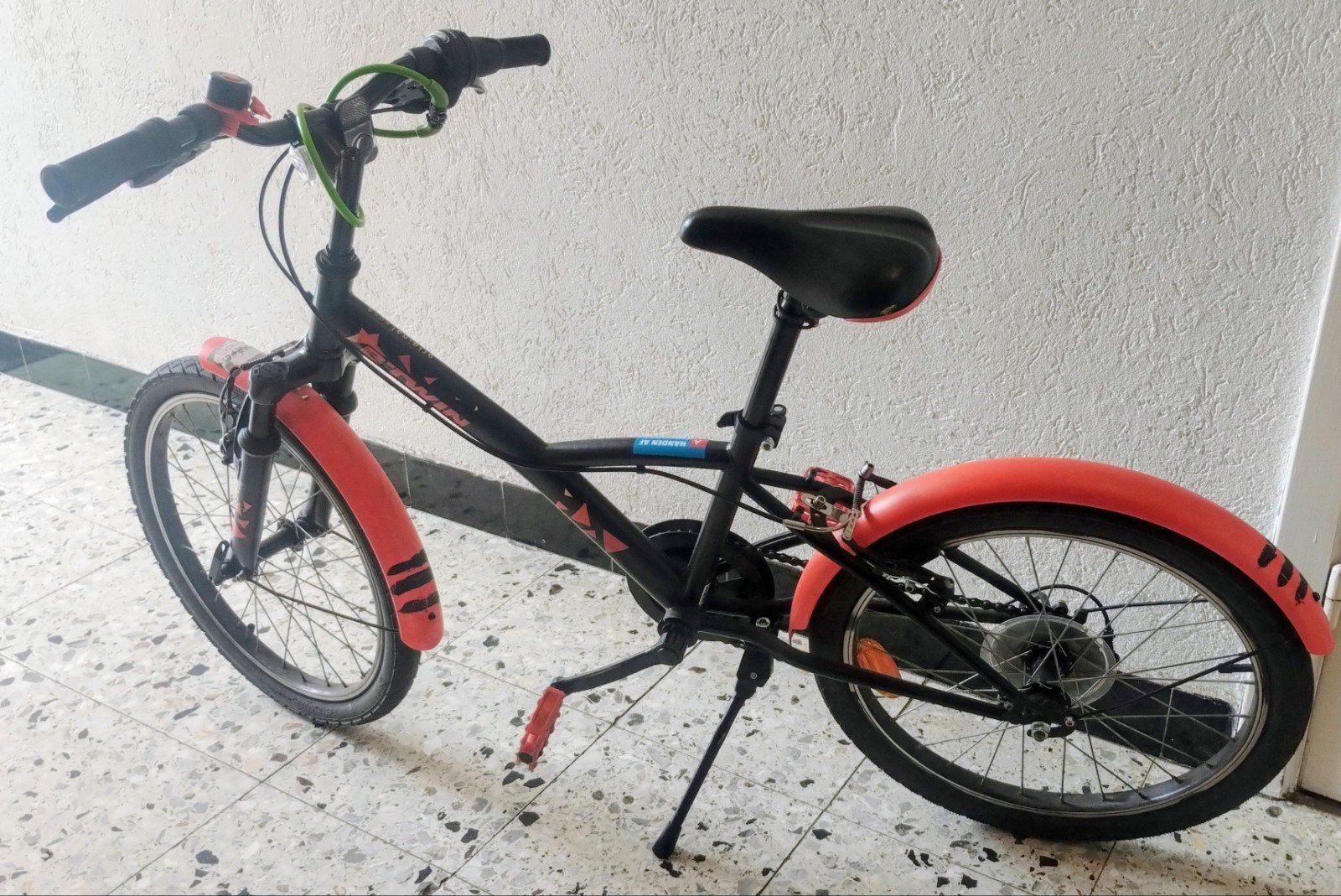 Btwin, Fietsen en Brommers, Ophalen