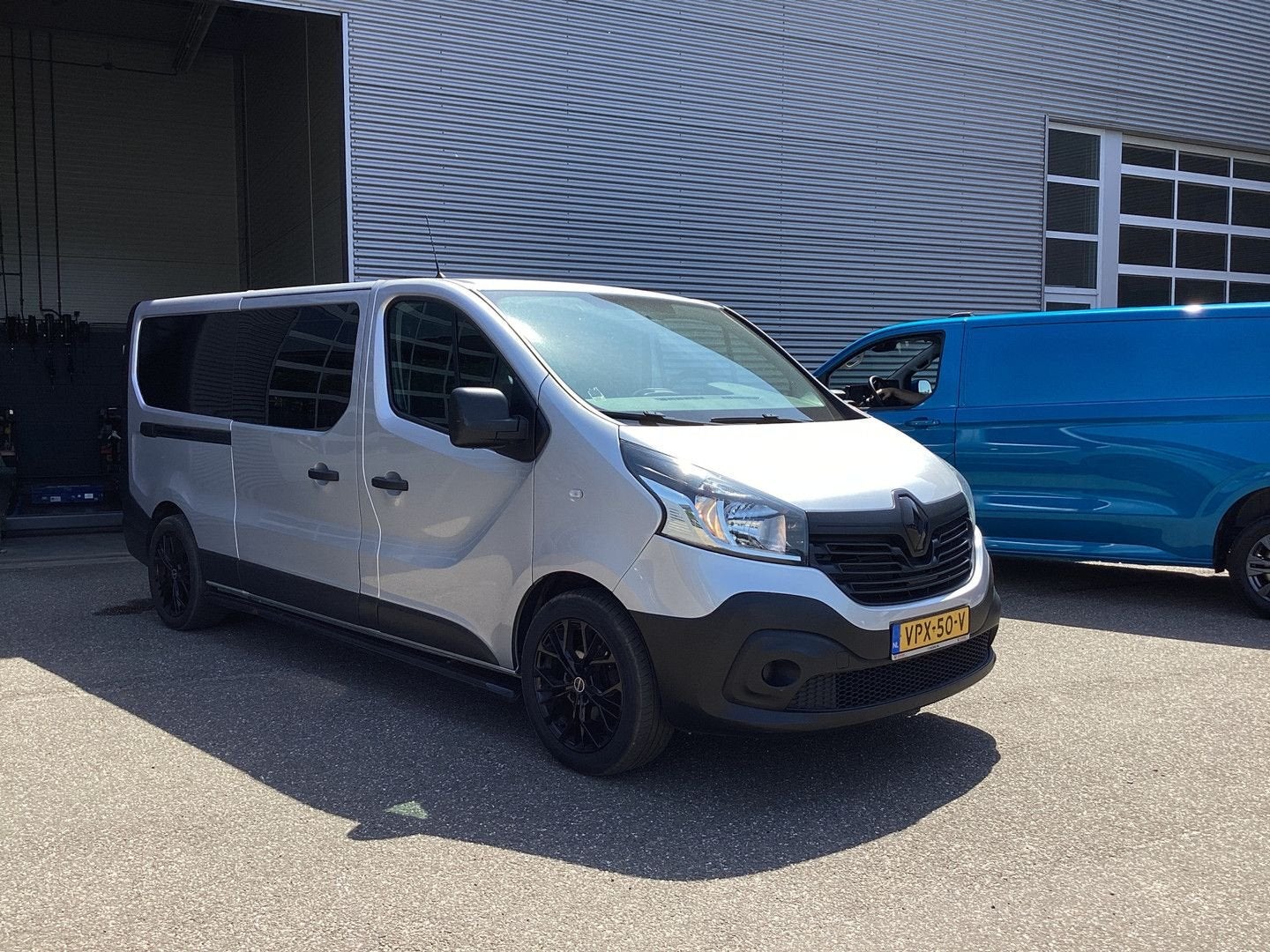 Renault Trafic 1.6 dCi L2 DC Dubbel Cabine Euro 6/ Cruise/ N, Auto's, 174 g/km, Renault, Bedrijf, Parkeersensor