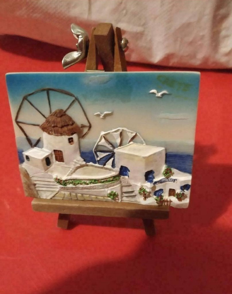 souvenier kreta kadertje op houten staander handgeschilderd, Ophalen of Verzenden