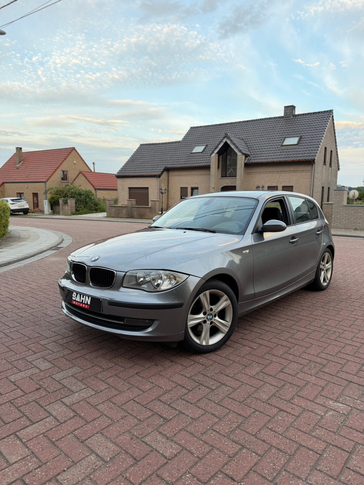 BMW 1-serie ¡Facelifts!, Auto's, BMW, Bedrijf, Te koop, 1 Reeks, Diesel, Euro 5, 5 deurs, Handgeschakeld, Ophalen