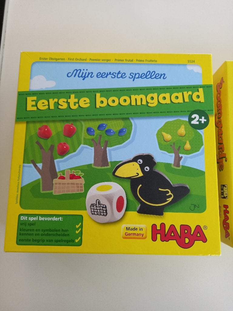 2 Haba spelen - Eerste boomgaard + Boomgaardje, Kinderen en Baby's, Ophalen, Zo goed als nieuw, Ontdekken