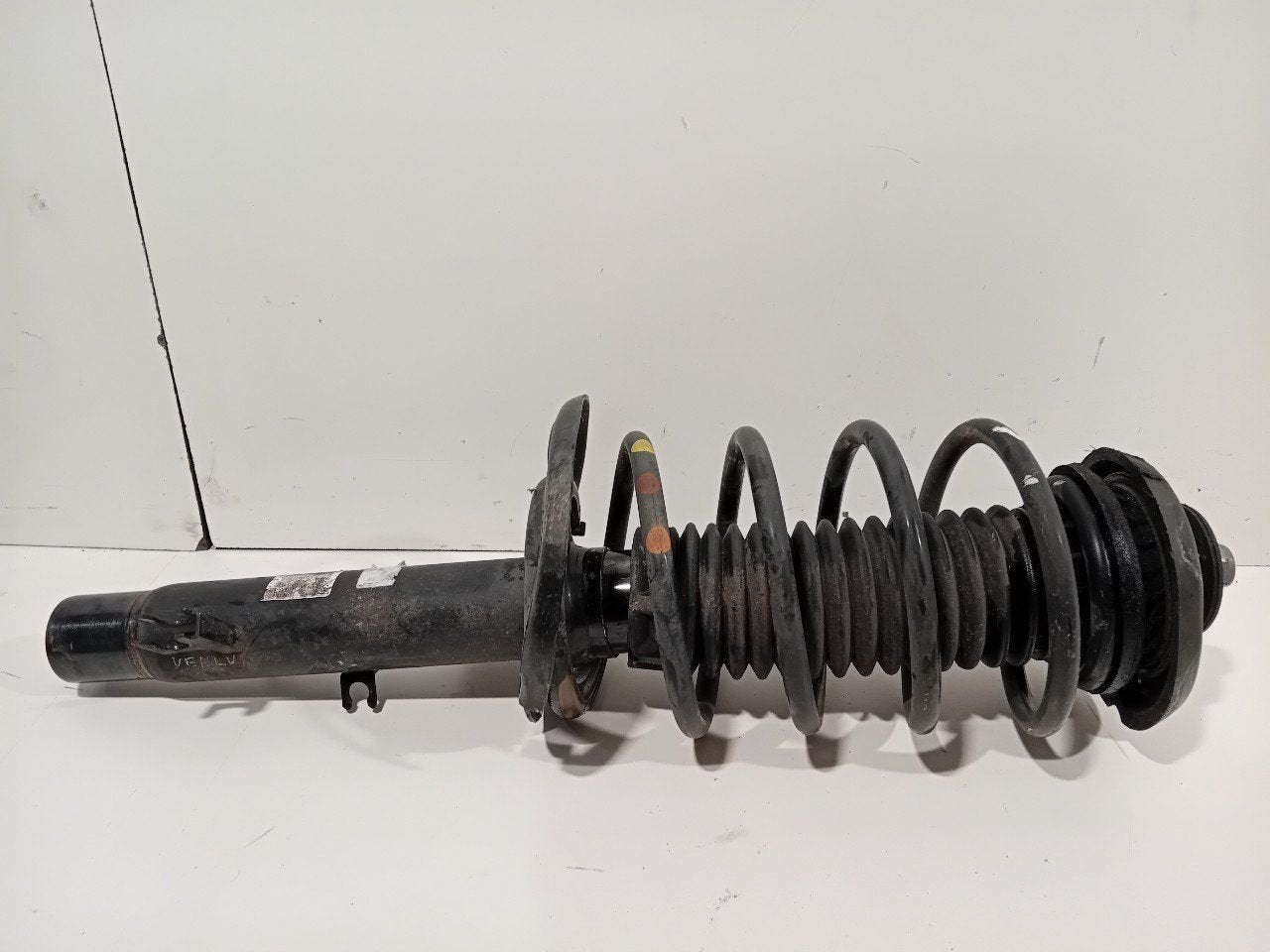 Veerpoot links voor Citroën C3, Onderdelen@venauto.nl, Van der Ven Autorecycling B.V., Ettenseweg 76, 4706 PB Roosendaal, The Netherlands